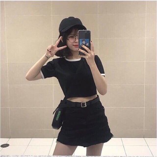 ÁO CROPTOP VIỀN ĐEN TRẮNG HOT