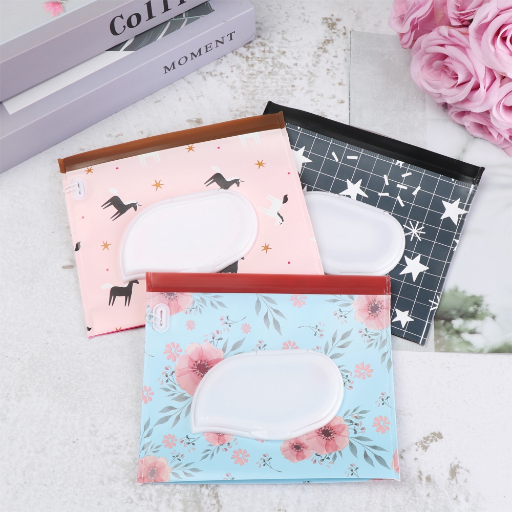 Túi đựng khăn giấy ướt có dây mang theo tiện lợi