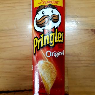 KHOAI TÂY LON PRINGLES