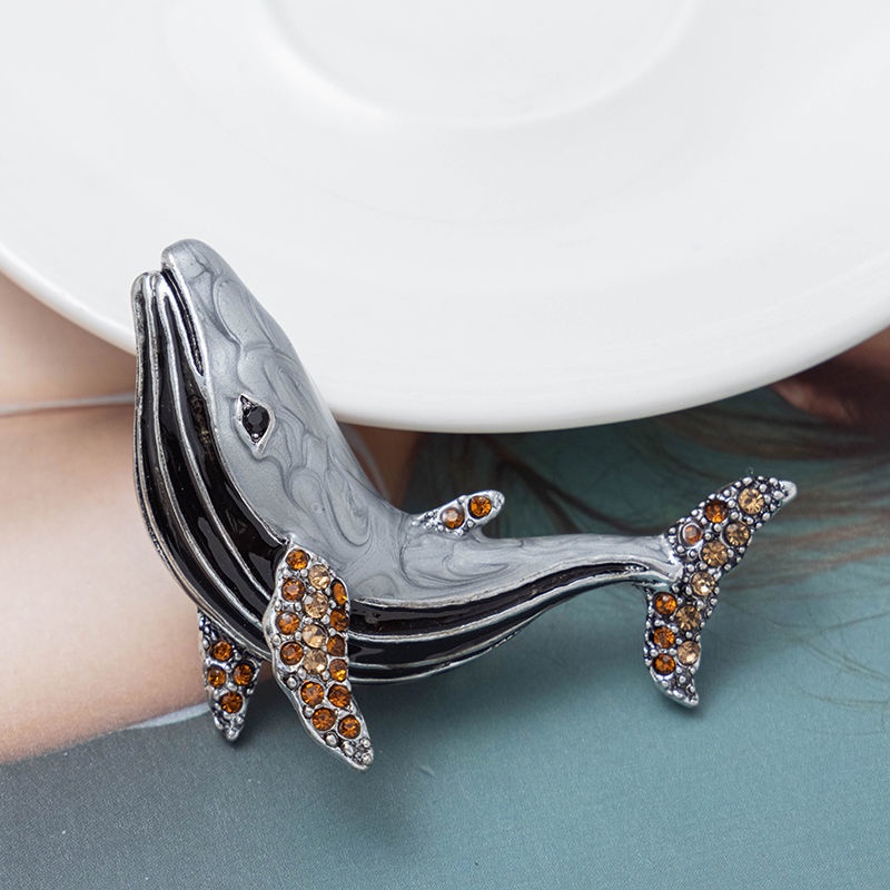 Bộ Ghim Cài Áo Hình Cá Heo Đính Đá Sang Trọng Cho Nam Nữ