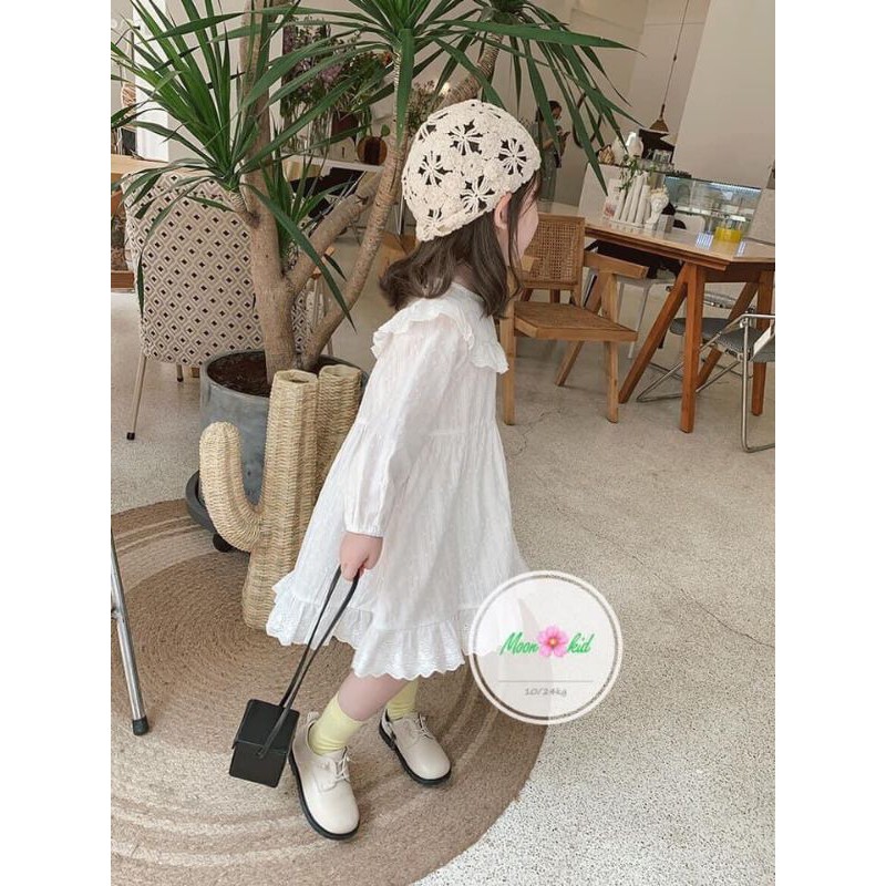 Váy trắng siêu xinh cho bé gái