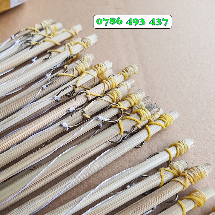 50 Cần Câu Cắm Ếch dùng lưỡi ó, tóm sẵn, vót bằng tre gai