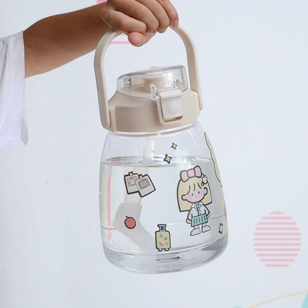 YIYU Bình Nước Bằng Nhựa Dung Tích Lớn Có Ống Hút Họa Tiết Dễ Thương Cho Mùa Hè
