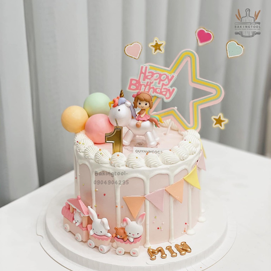 Đồ chơi trang trí Bé gái cưỡi peony