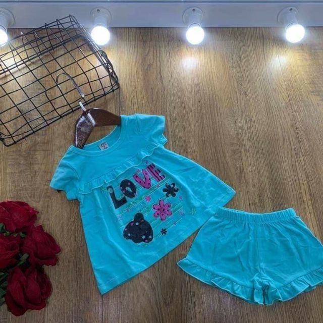 Combo 4 bo cotton danh cho be.gai