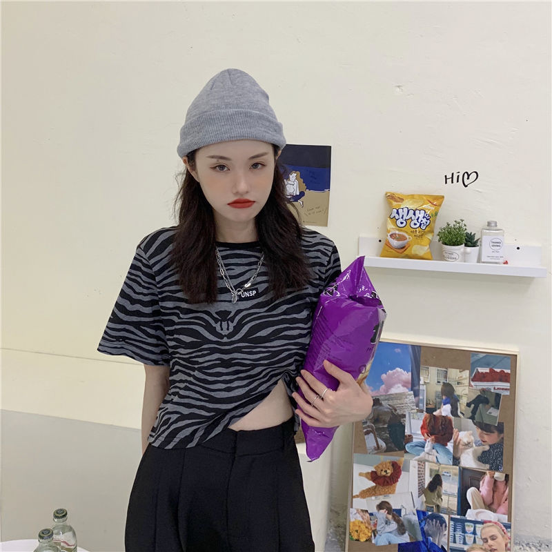 Áo Thun Lửng Tay Ngắn Dáng Rộng Kẻ Sọc Ngang Trẻ Trung Cá Tính Hợp Thời Trang | BigBuy360 - bigbuy360.vn