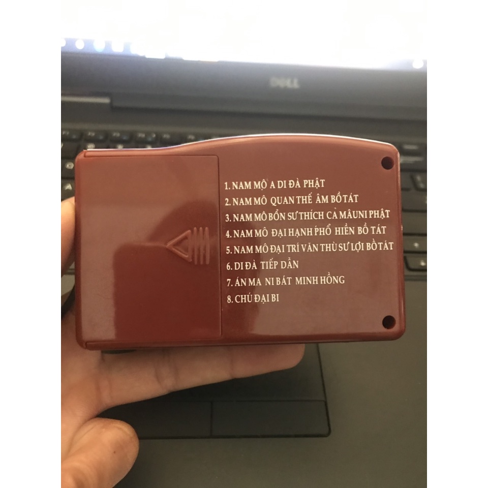 Loa phát kinh phật 8 bài có sẵn kèm adapter xài 3 pin