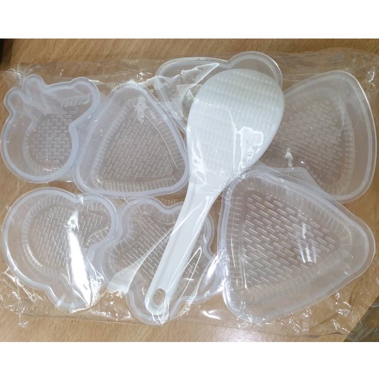 Set 7 khuôn cơm làm cơm nắm bento bằng nhựa an toàn