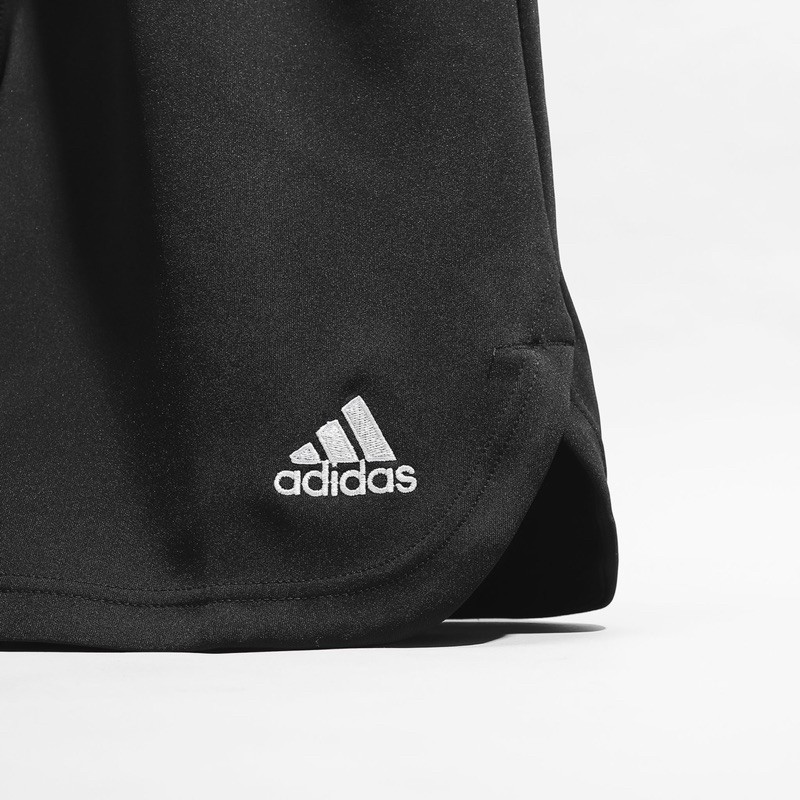 quần short adidas