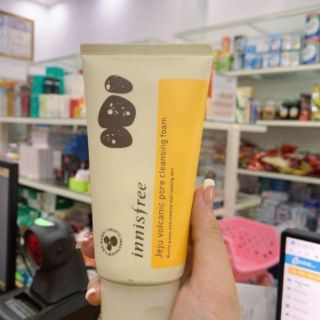 Sữa rửa mặt trà xanh innisfree