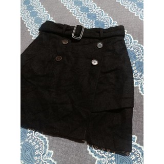 Chân váy dáng ngắn màu đen cá tính hàng secondhand Korea Size S