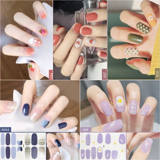 Set 14 miếng dán trang trí móng tay chống thấm nước họa tiết hoa cúc 2021 dành cho nữ