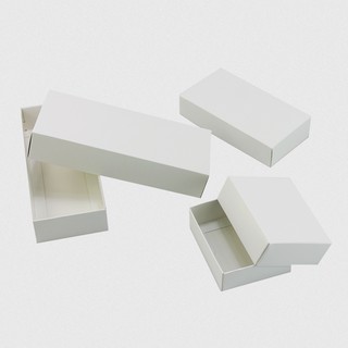 Hộp Giấy Kraft Nhựa Đựng Quà Tặng 20 Ngày Màu Trắng