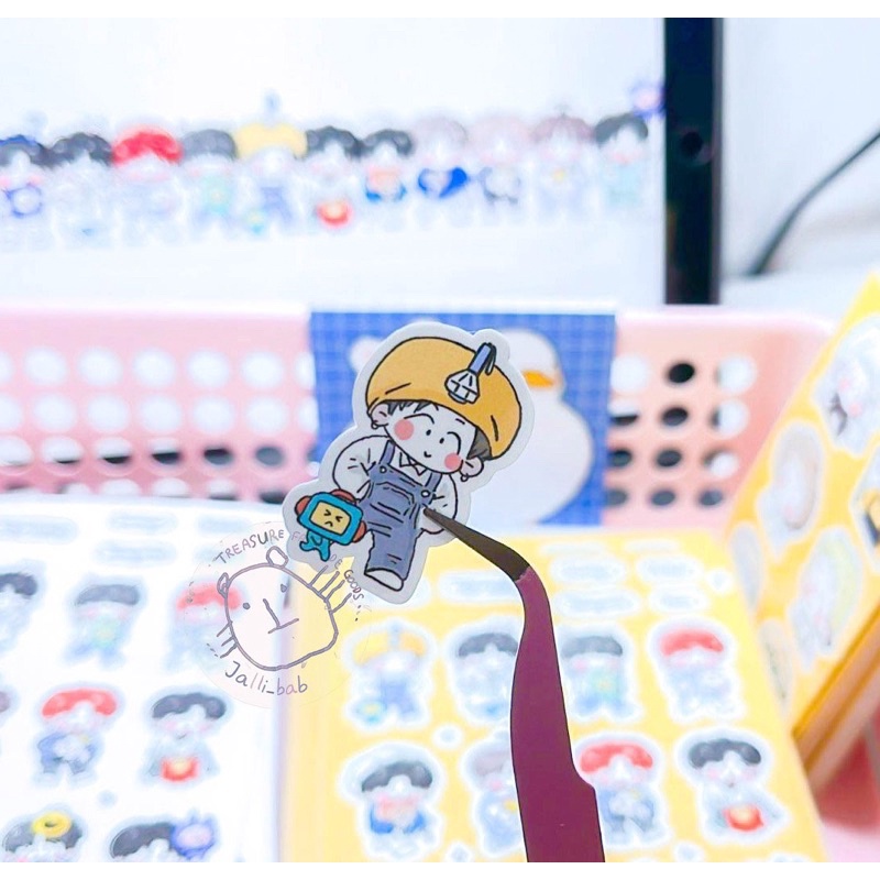 Sticker / Hình dán nhóm nhạc TREASURE size a6