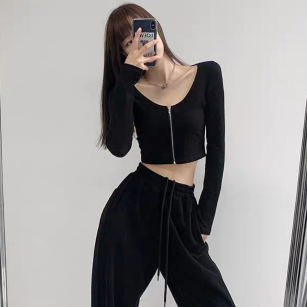 Áo Croptop Tay Dài Dây Kéo Ngực 2 Màu Trắng Đen Chất Thun Bo Gân Mềm Mịn