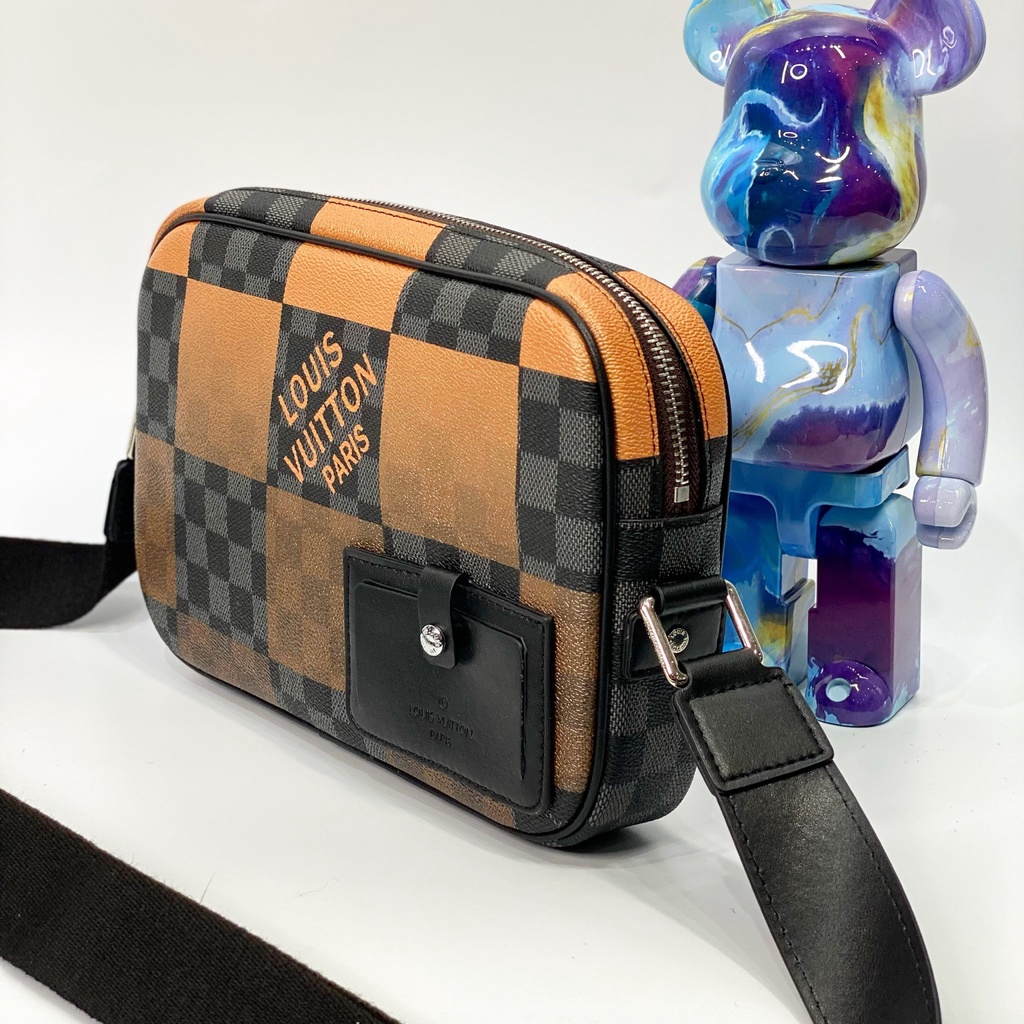 Túi đeo chéo LV Alpha caro