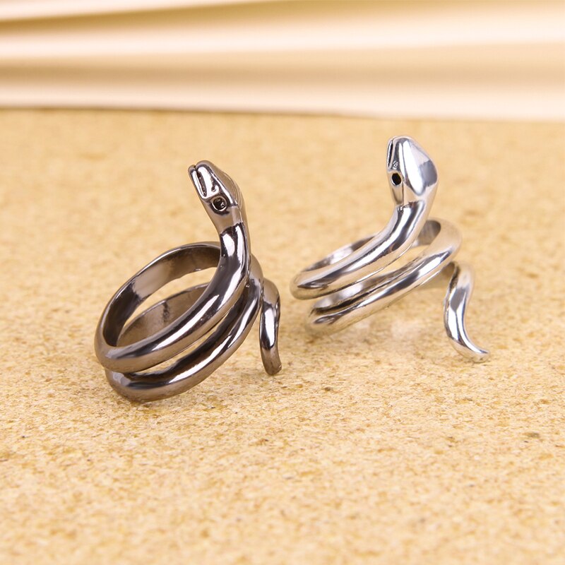 Nhẫn hình rắn phong cách retro cá tính