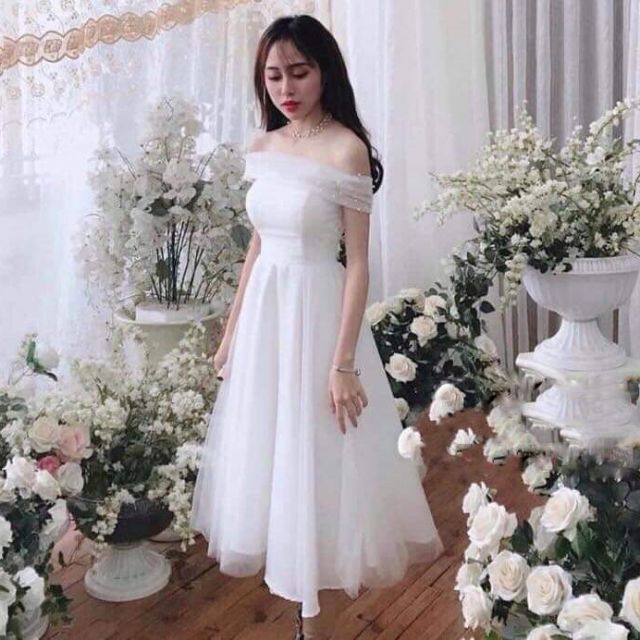 váy trắng dự tiệc/ váy cưới trễ vai xoè kim tuyến kèm ảnh thật khách chụp sẵn size S , L