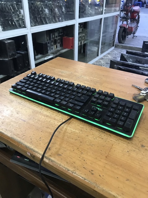 Phím chuyên game led 7 màu-hàng cũ