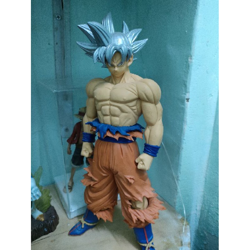 Goku UI Grandista