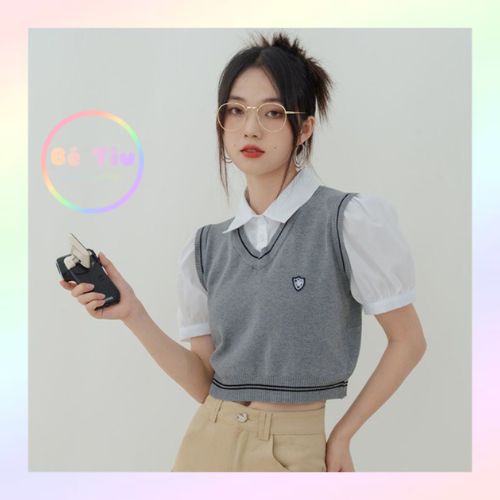 Áo Gile Len Logo Trên Ngực Liền Sơ Mi Tay Phồng Trắng Siêu Xinh Cho Học Sinh Nữ Nhân Ngày Tựu Trường | Bé Tiu Clothing
