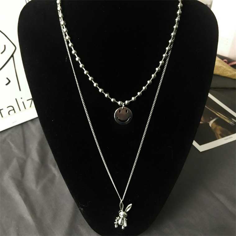 Dây chuyền mặt hình thỏ và mặt cười hai tầng phong cách hiphop cá tính dễ thương