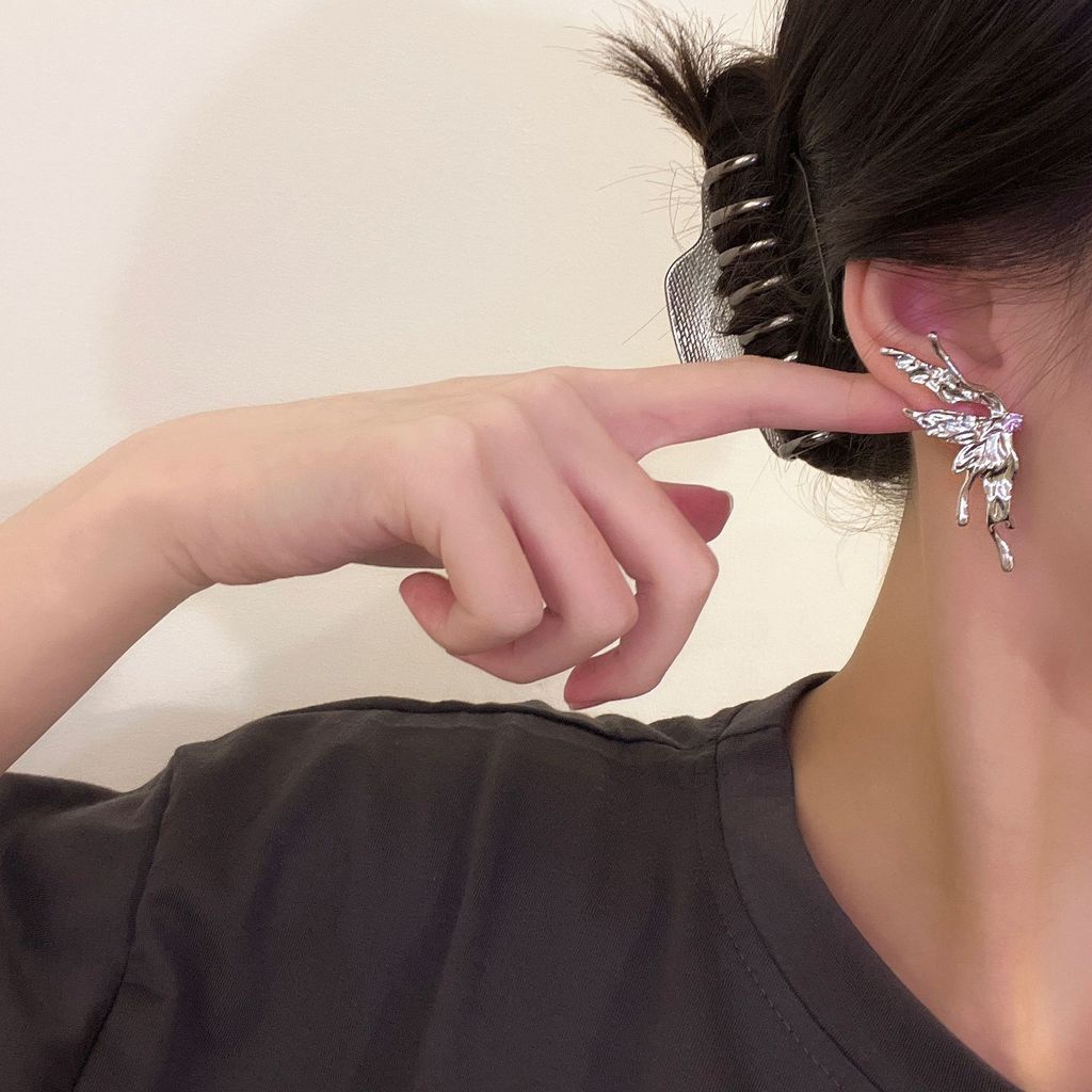 Bông tai hình cánh bướm không đối xứng khí chất sang trọng cổ điển 19A1519