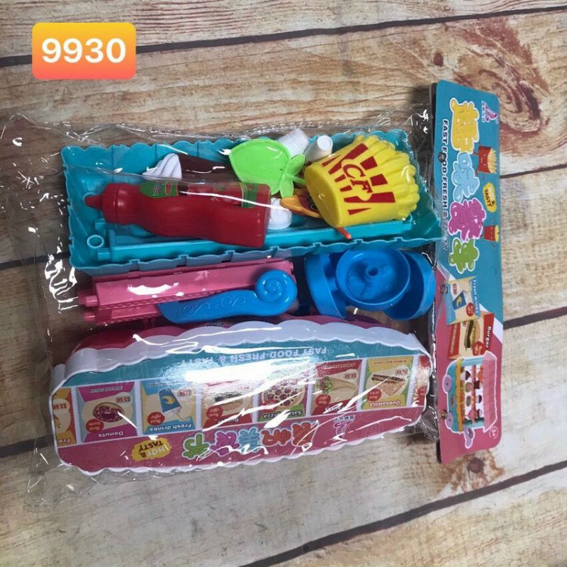 Xe Đẩy Bán Kem Mini