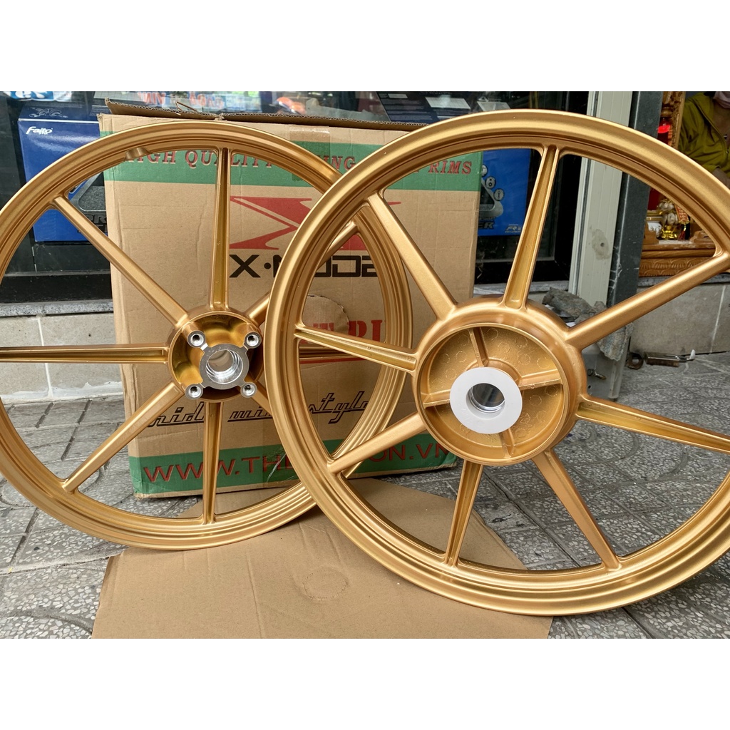 Mâm 8 cây cho các dòng xe Sirius RC-Fi, Jupiter, Exiter 2010