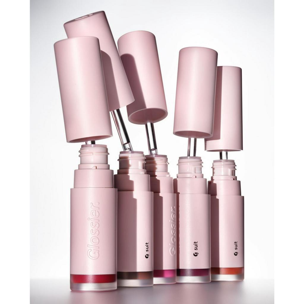 Son kem lì Glossier G Suit Soft Touch Crème $22