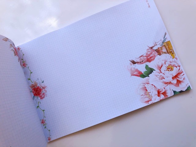 Sổ luyện chữ đẹp Caro giấy hoa