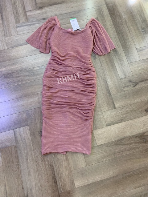 BÁN SỈ VÁY HỒNG BODY TAY BỒNG CHO NỮ | BigBuy360 - bigbuy360.vn