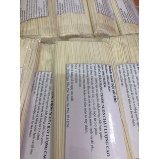 Mì chỉ đũa sợi nhỏ bịch 25k .