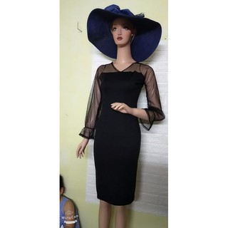 Đầm và sét váy sai S người lớn
