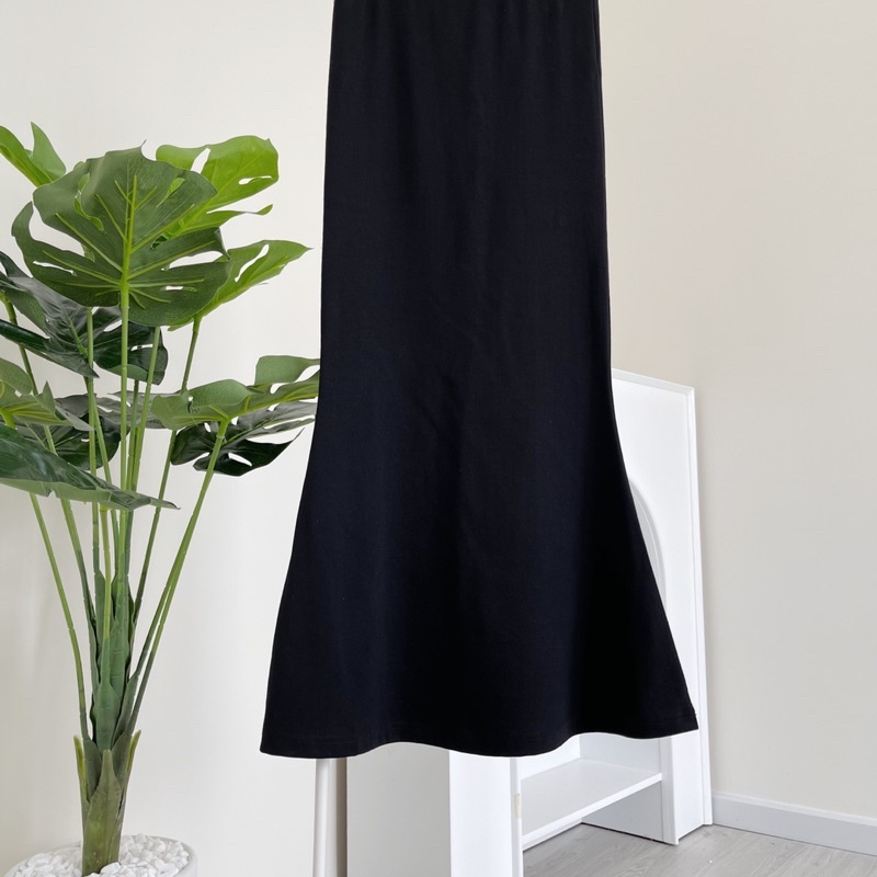 Hình chính chủ - Chân váy body đuôi cá sang chảnh