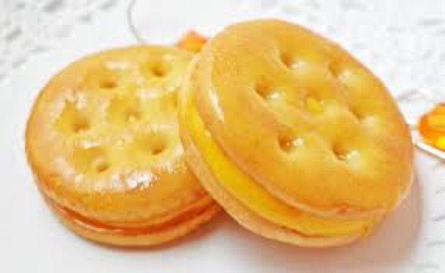 Bánh Ritz kem phomai gói mini date T3/24 Mỹ