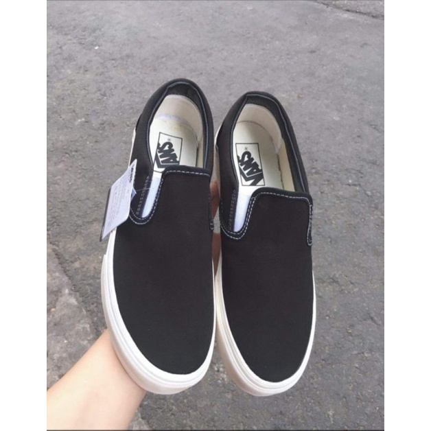 Giày Vans Lười Classic đen full size, box nam nữ