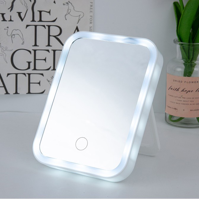 Gương Để Bàn Đèn Led MIUMIU Cao Cấp - Kính Gương Cầm Tay Mini Soi Mặt Trang Điểm Makeup Trang Trí Có Cảm Ứng 3 Chế Độ