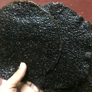 Bánh đa vừng đen