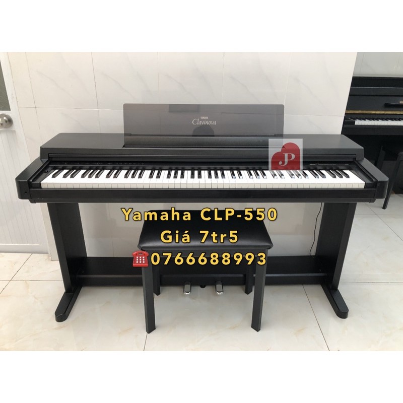 Đàn Piano Yamaha CLP-550 màu đen, tiếng hay, phím tốt