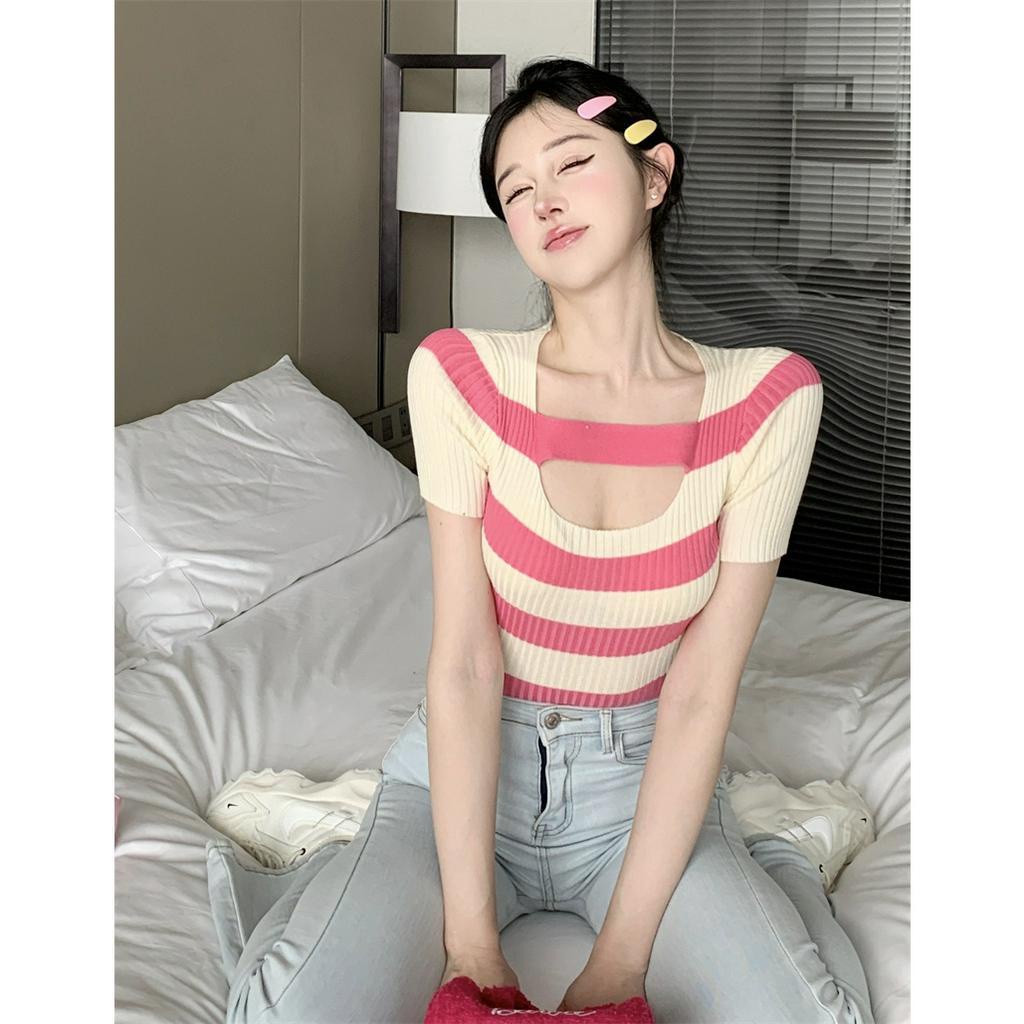 Áo Thun Ngắn Tay Cổ Vuông Họa Tiết Kẻ Sọc Thiết Kế Mới Thời Trang Mùa Hè Cho Nữ