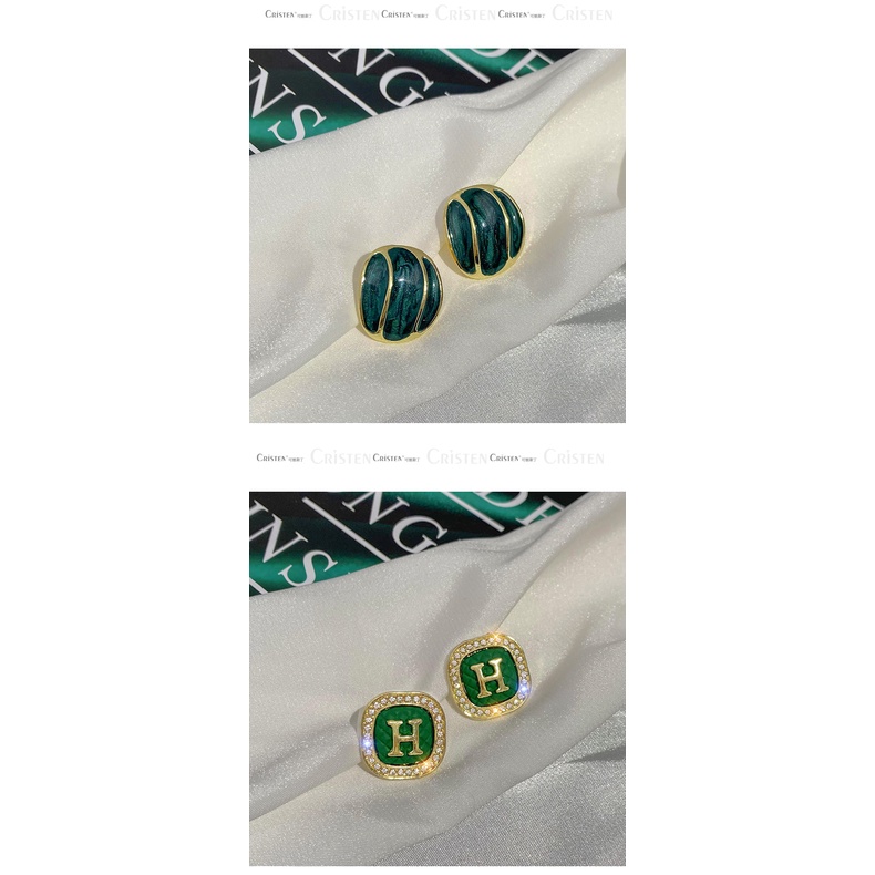 Khuyên tai màu xanh lá nhiều mẫu tùy chọn thời trang cho nữ