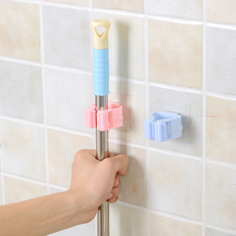 Móc dán tường chất liệu nhựa đa năng treo chổi, cây lau nhà, treo dù, chà toilet tiện ích