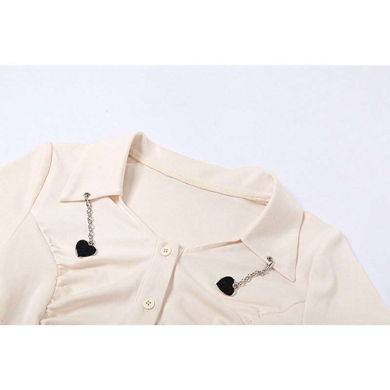 Áo Thun Ngắn Tay Phối Nút Và Dây Xích Thời Trang Cho Nữ