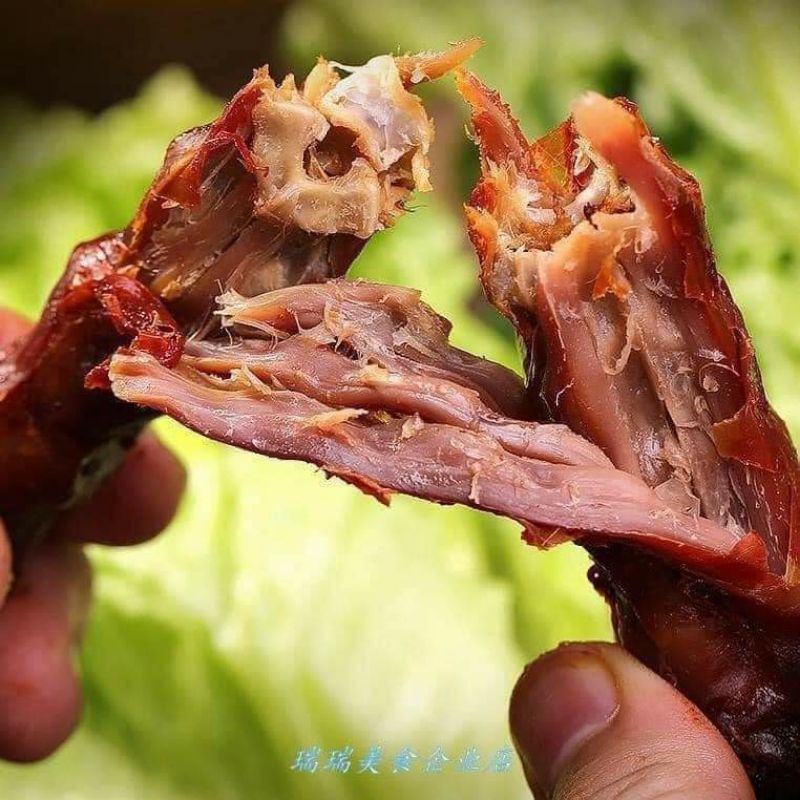 Cổ vịt Dechang 9k/ cái