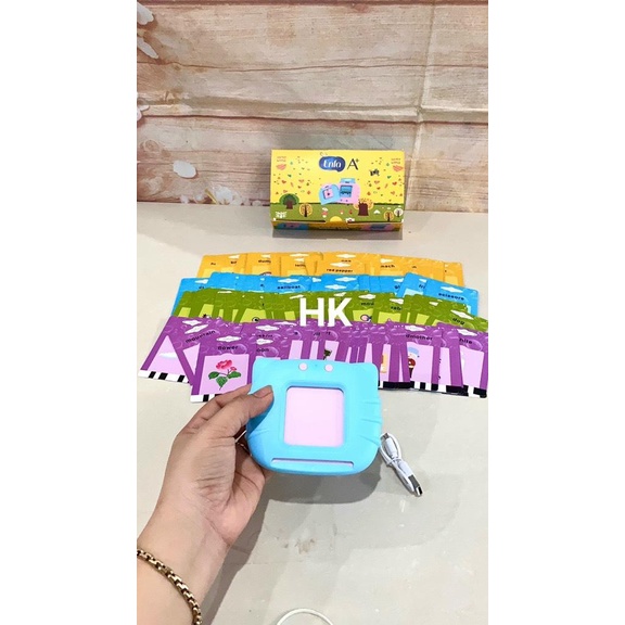 Máy đọc thẻ tiếng anh cho bé 112 thẻ 224 từ vựng hkm Enfa