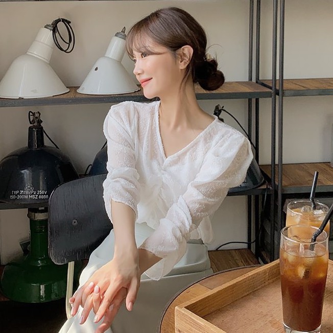 Trang phục peppermint 43522 áo vải voan cổ chữ V màu trơn/ chân váy chữ A lưng cao phong cách Hàn Quốc mới