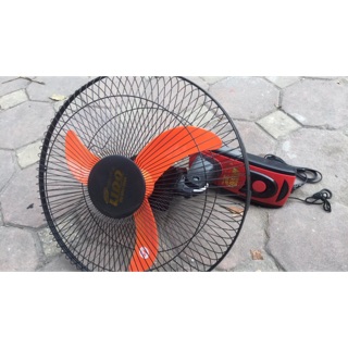 Quạt treo tường thanh lí 200k