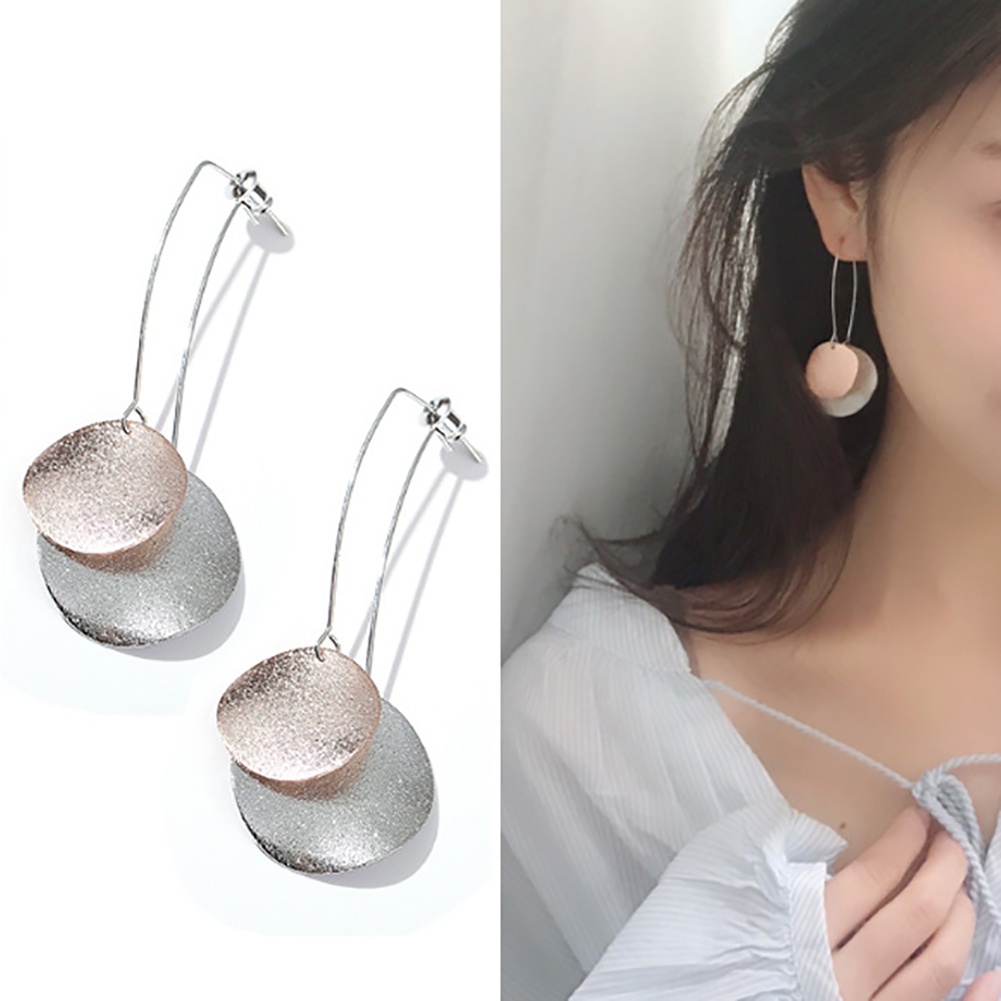 Đôi khuyên tai kiểu dài mặt tròn cá tính cho nữ