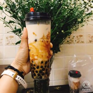 Ly nhựa cứng nút tim đỏ 500ml